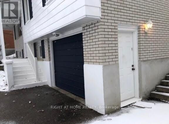 Property Photo:  92 Western Avenue  ON N1H 6A8 
