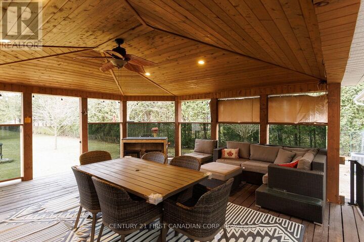 Property Photo:  24565 Pioneer Line  ON N0L 2P0 