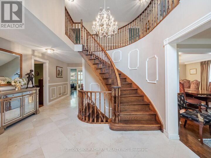 Property Photo:  49 Miriam Crescent  ON L4B 2P8 