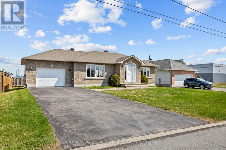 Property Photo:  71 Faucher Boulevard  ON K0A 1M0 