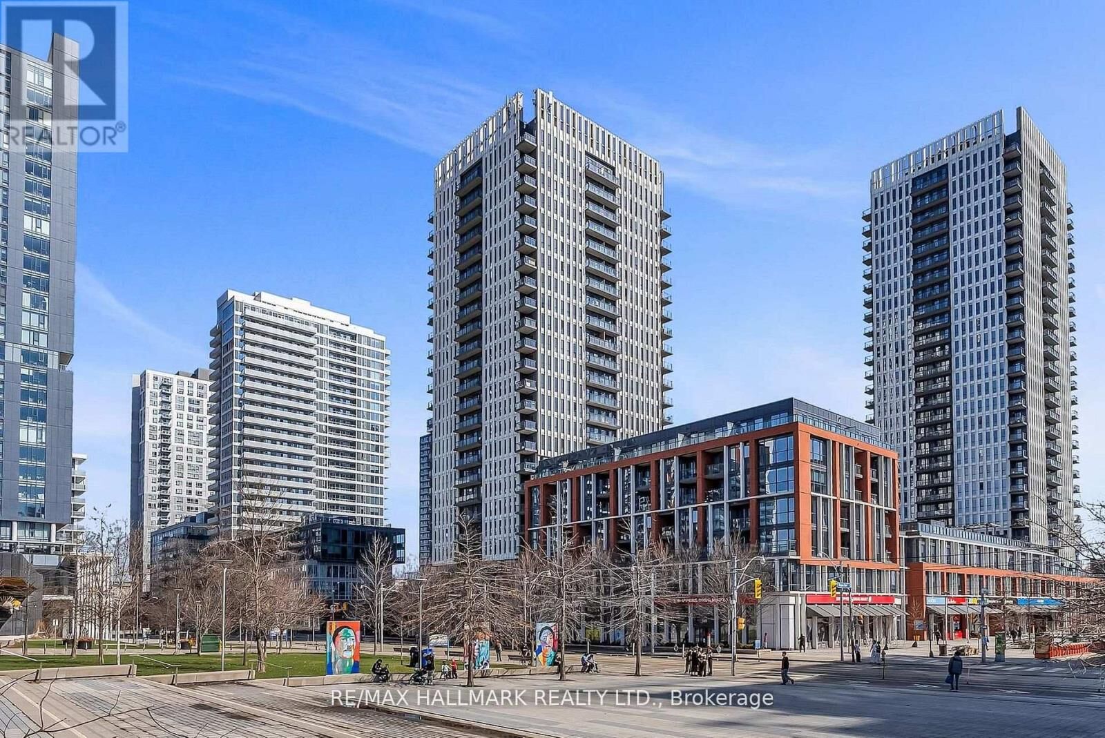 Property Photo:  170 Sumach Street 908  ON M5A 0C3 