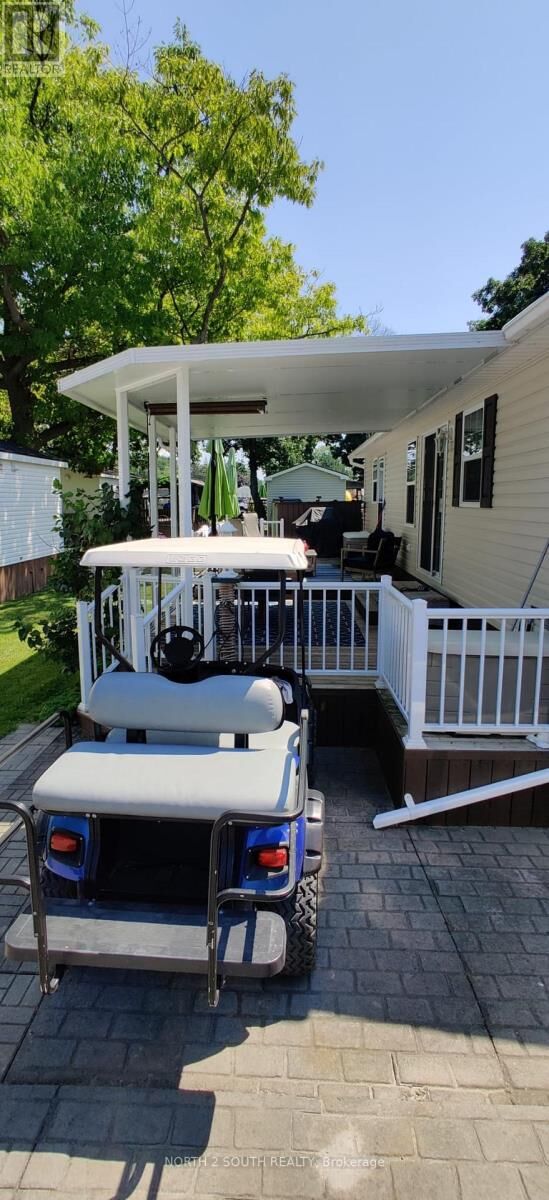 Property Photo: 65 Hickory Lane ON L0S 1R0
