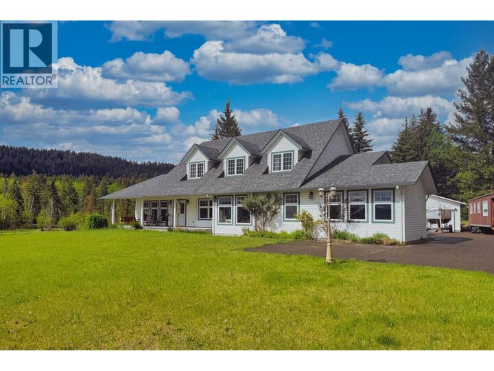 77 Woodland Drive — photo 1