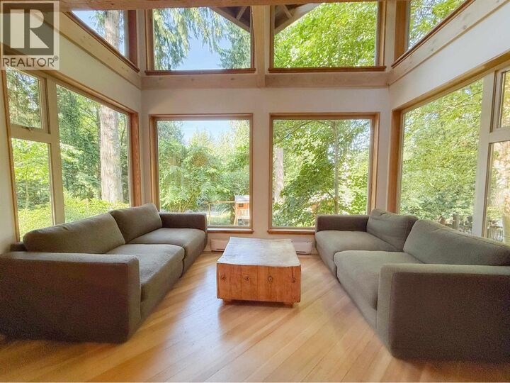 Property Photo:  901 Windjammer Road  BC V0N 1G2 