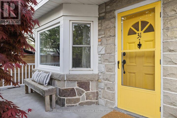 Property Photo:  31 Machockie Road  ON M4C 3M5 