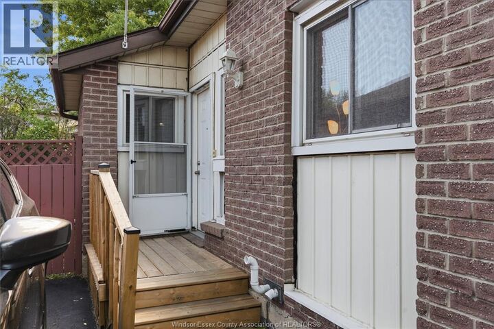 Property Photo:  8135 Little River  ON N8S 4P1 