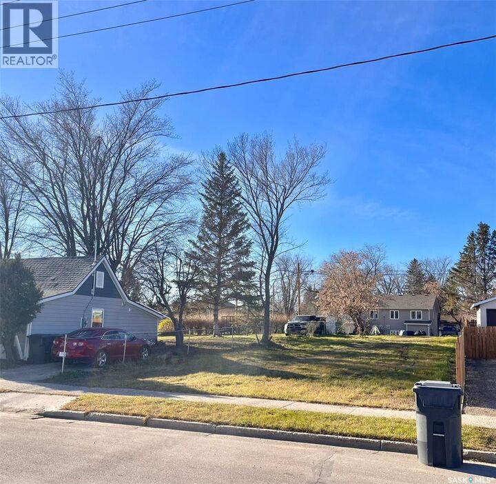 Property Photo:  68 Victoria Avenue  SK S3N 1S8 