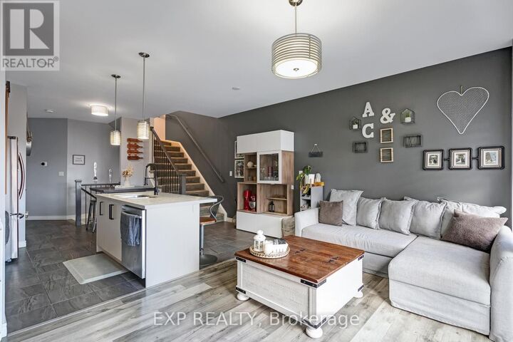 Property Photo:  688 Dunn Avenue  ON L8H 6M6 