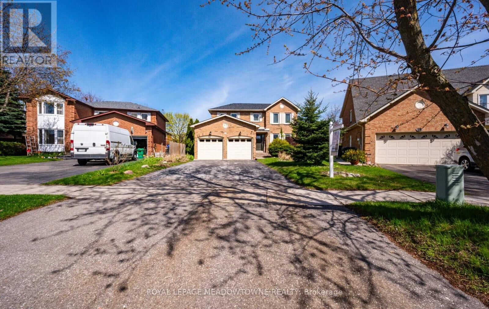 Property Photo:  16 Cox Crescent  ON L6X 3H1 