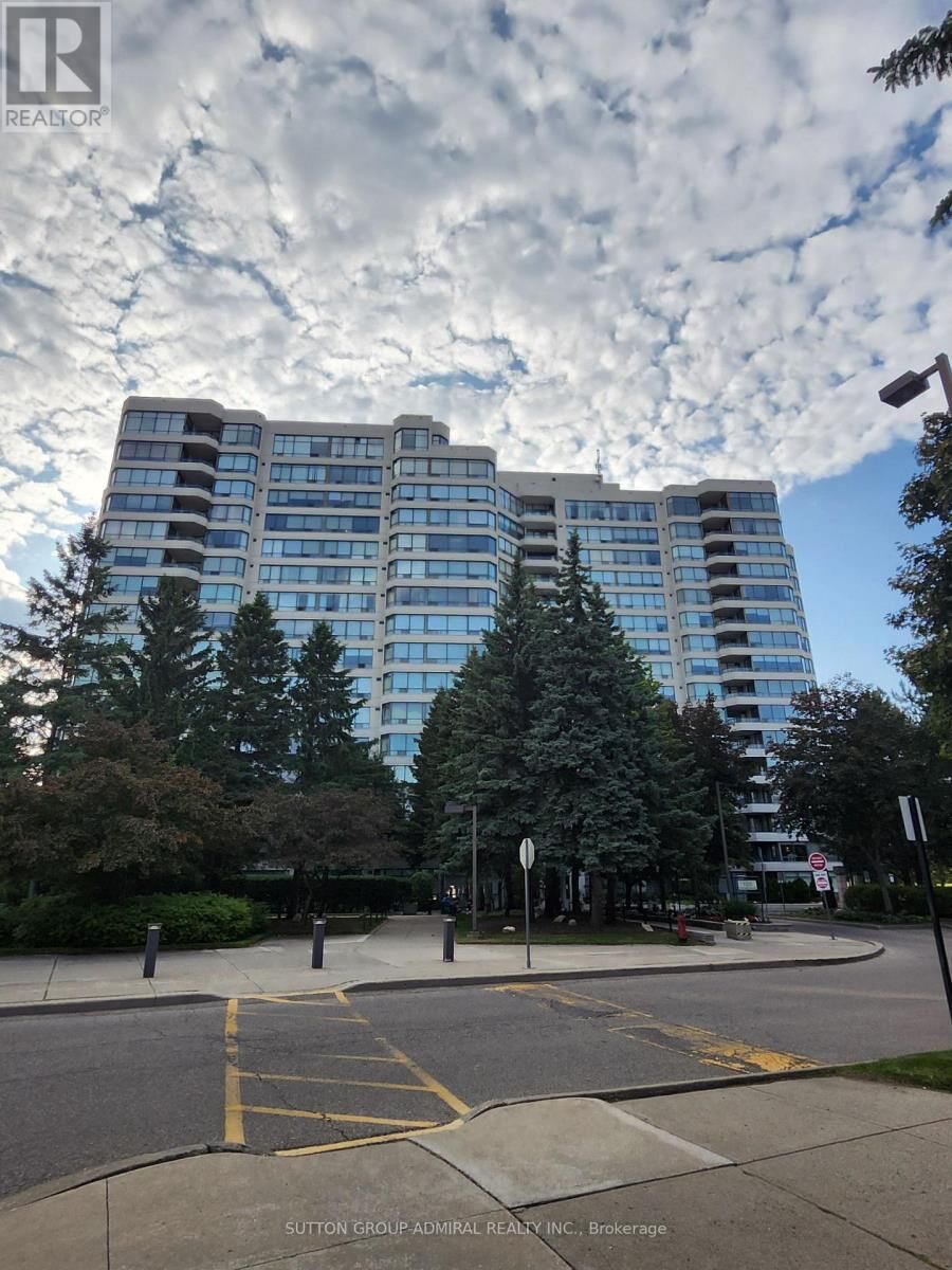 Property Photo:  120 Promenade Circle 910  ON L4J 7W9 