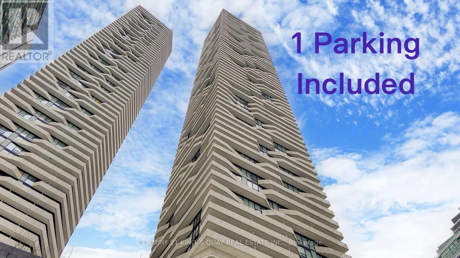 Property Photo:  88 Harbour Street 4204  ON M5J 1B7 