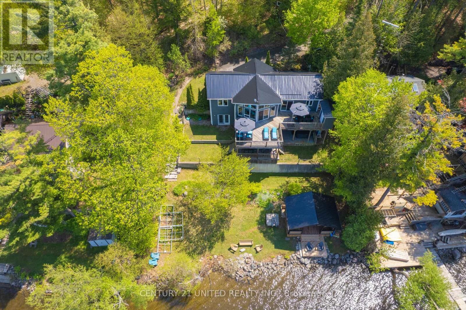 Property Photo: 64 Sunnybrae Lane ON K0L 1Y0
