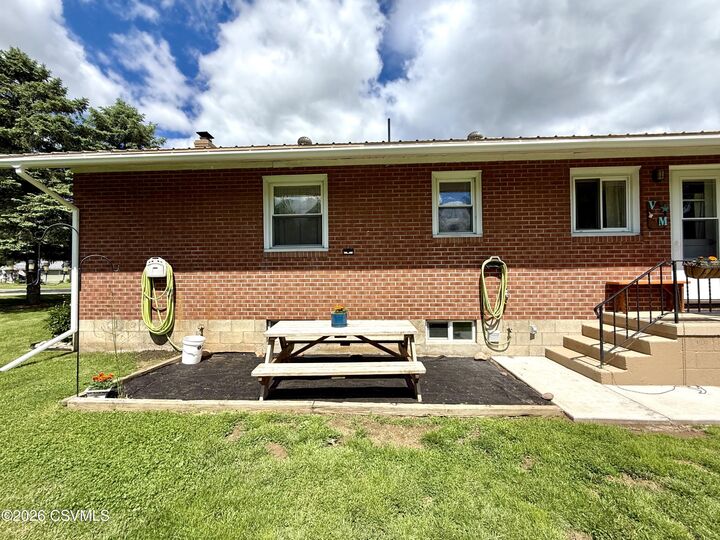 Property Photo:  1100 N Old Trail  PA 17870 