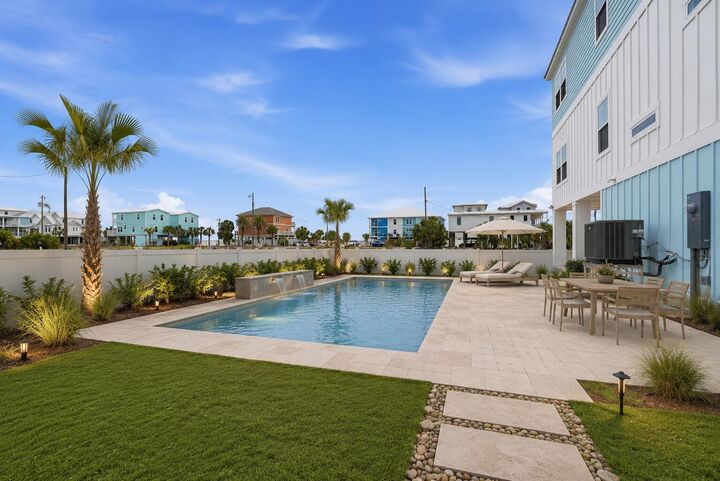 Property Photo:  107 Circle Drive  FL 32456 