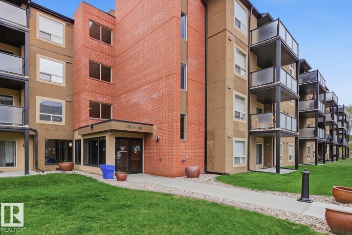 Property Photo:  13907 136 Street NW 121  AB T6V 1Y5 