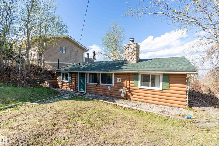 Property Photo:  14 Viola Beach  AB T0C 2V0 