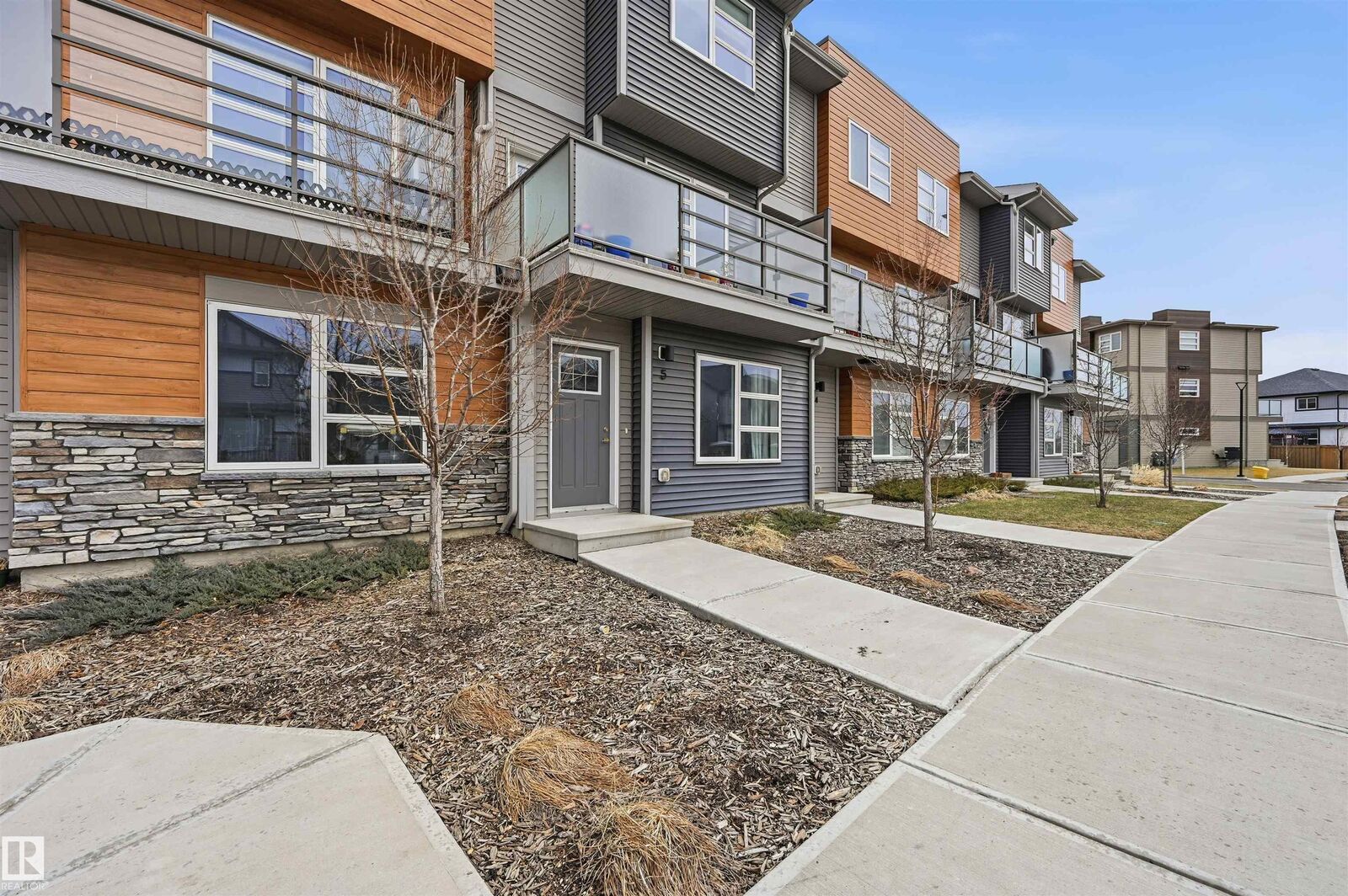 Property Photo:  17635 58 Street NW 5  AB T5Y 4C2 