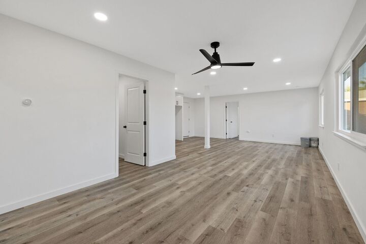 Property Photo:  8728 E Khan Street  CA 93662 