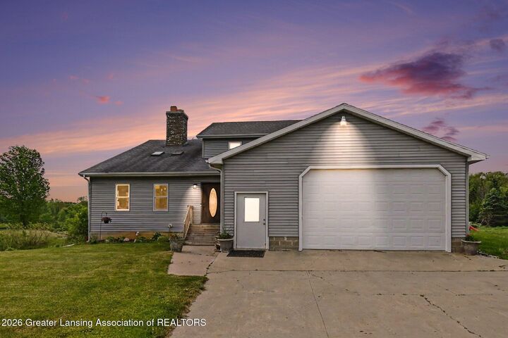Property Photo:  2609 Battle Creek Road  MI 48813 