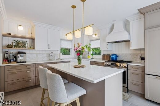 Property Photo: 412 Fenlon Blvd NJ 07014