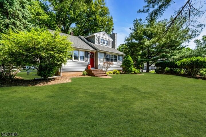 Property Photo:  88 Woodlawn Ave  NJ 08807 
