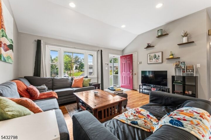 Property Photo:  5 Willow Ave  NJ 08854 