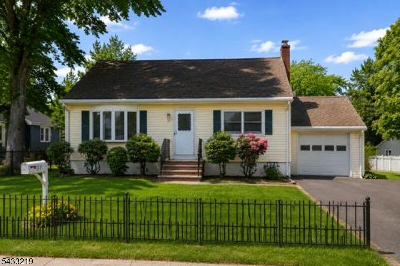 Property Photo:  37 Linden Rd  NJ 07470 