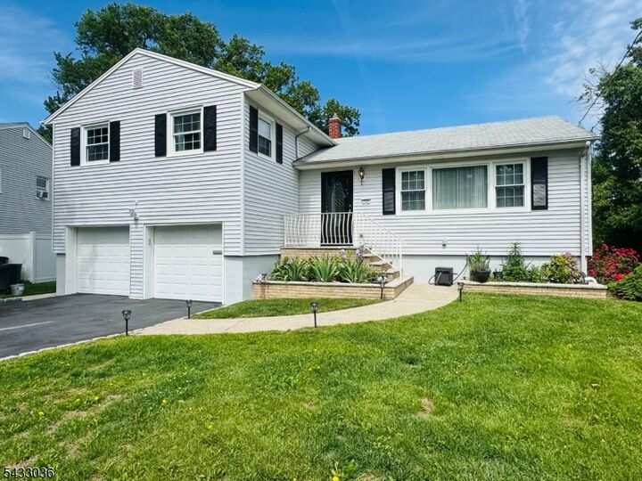 Property Photo:  727 Winchester Ave  NJ 07083 