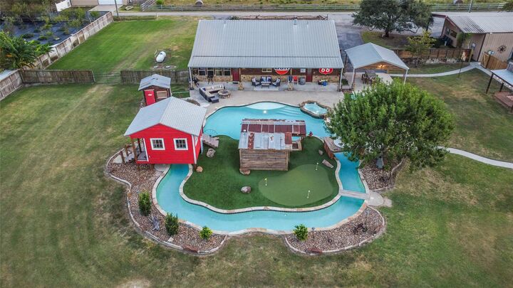 Property Photo: 16805 Steinhagen Road TX 77429