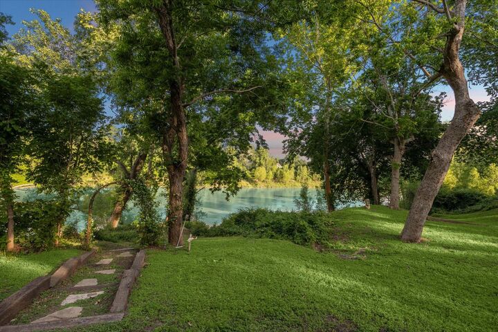 Property Photo:  3023 River Forest Drive Drive  TX 77406 