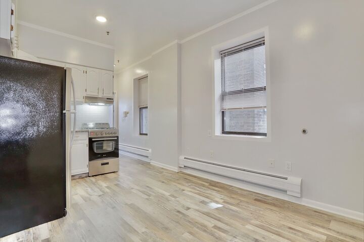 Property Photo:  6311 Dewey Ave 15  NJ 07093 
