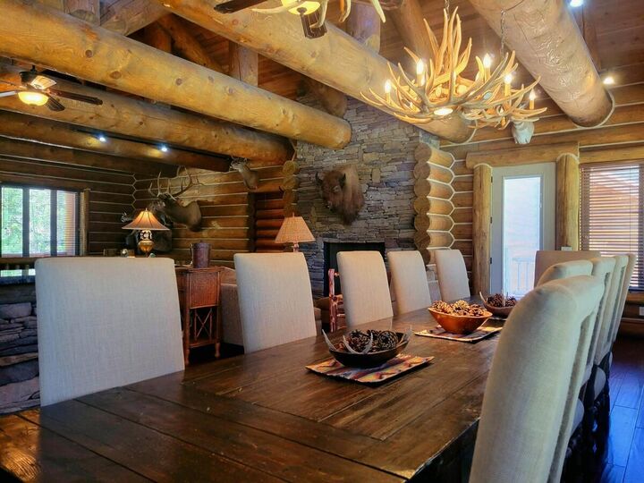 Property Photo: 1103 E Spring Hollow Rd UT 84735