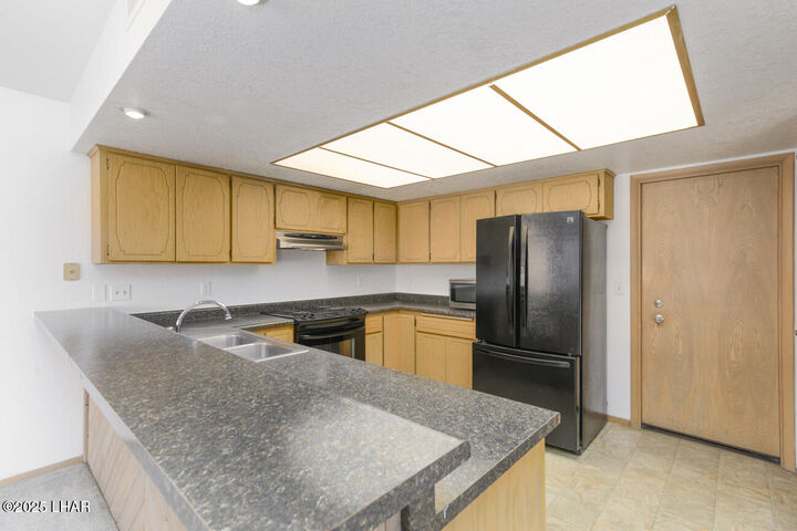 Property Photo:  905 Paso Dr  AZ 86406 