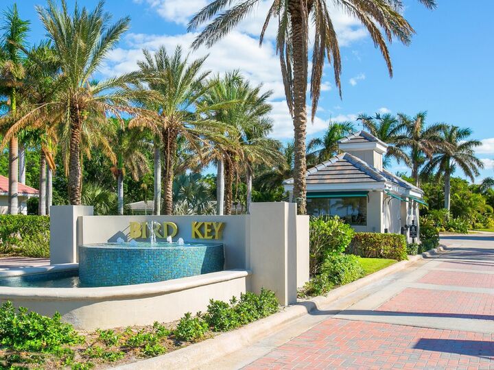 Property Photo:  332 Bob White Way  FL 34236 