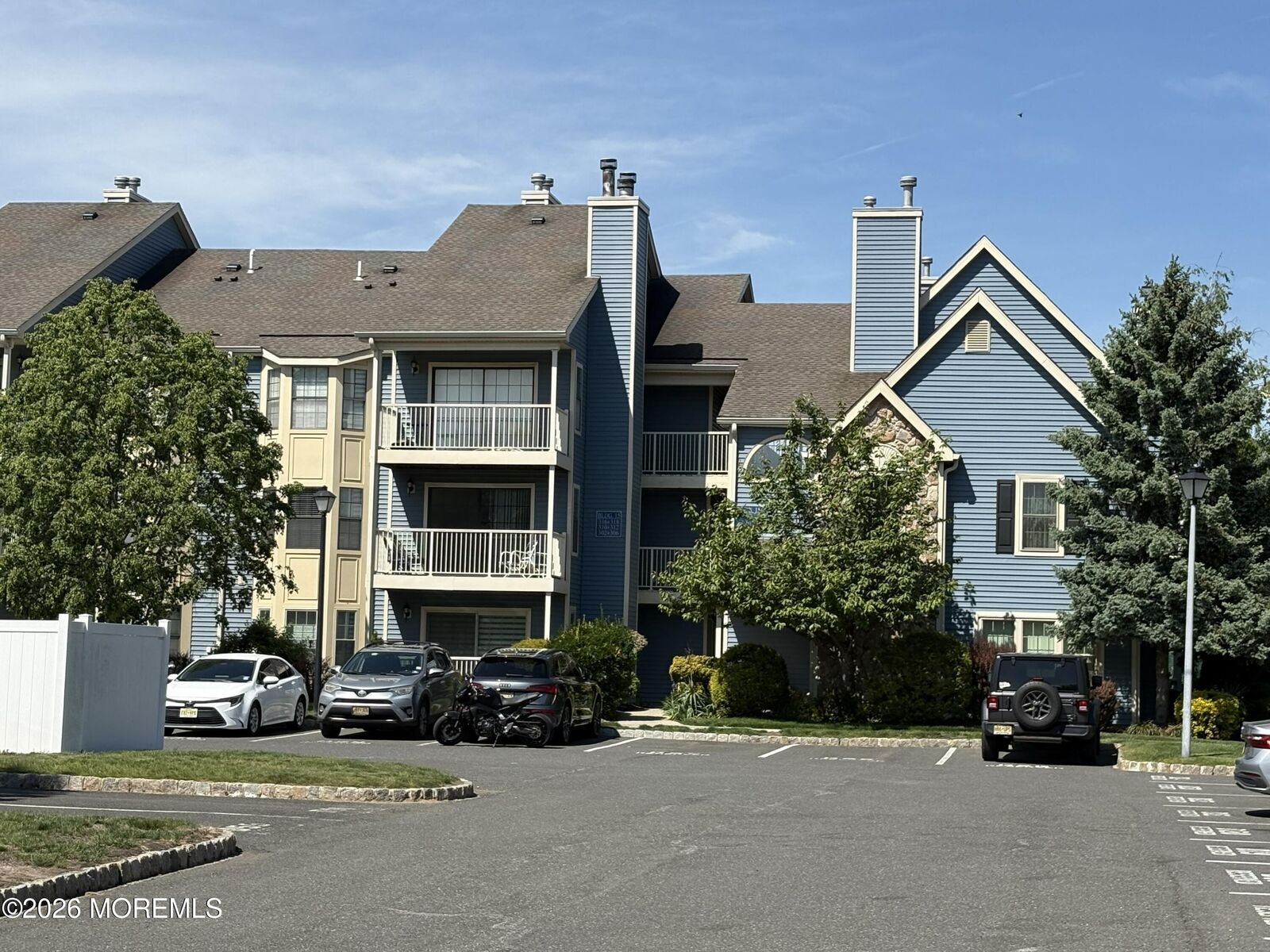 Property Photo:  316 Cozzens Court  NJ 08816 