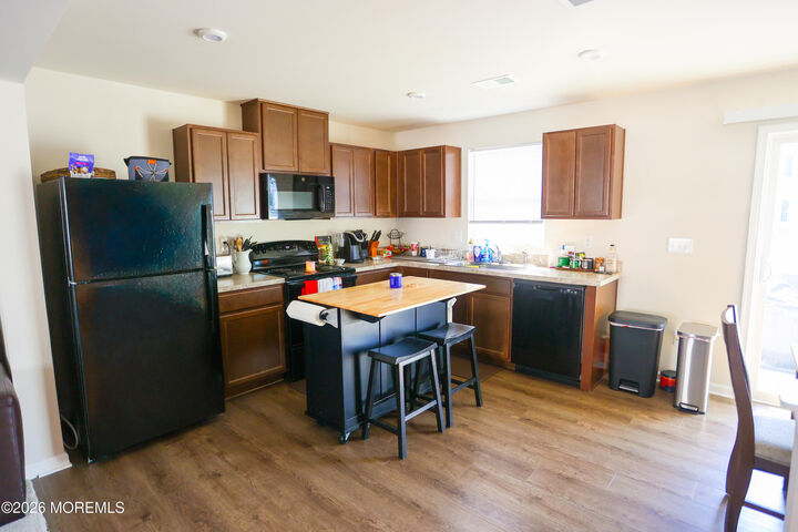 Property Photo: 1304 Cyprus Court NJ 08731