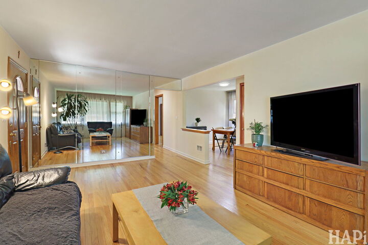 Property Photo:  4805 N Nottingham Avenue  IL 60656 