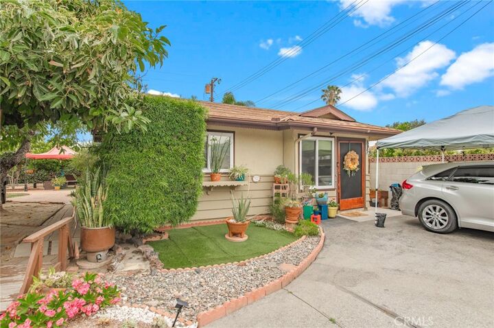 Property Photo:  815 S Lark Ellen Avenue  CA 91791 