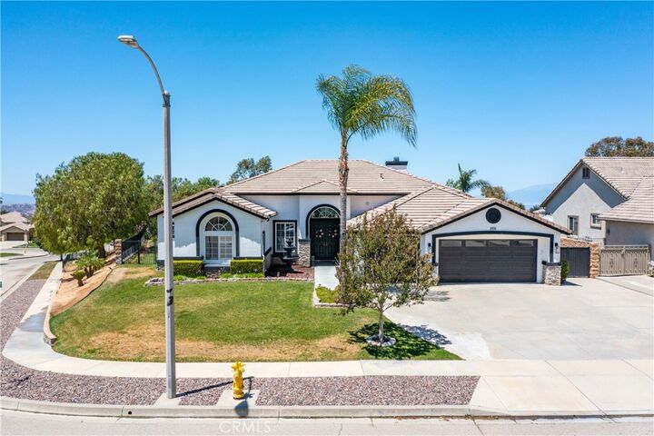 Property Photo:  13596 Mesa Crest Drive  CA 92399 