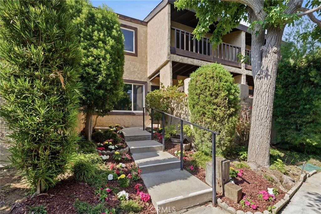 Property Photo: 311 E Sierra Madre Boulevard L CA 91024