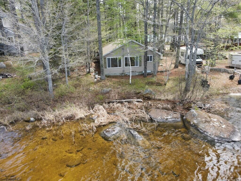 Property Photo:  15 Blackbear Lane  ME 04462 