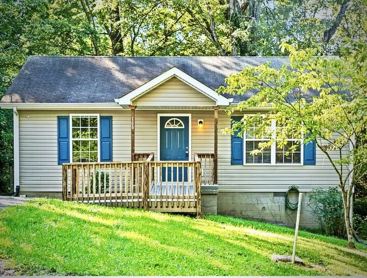Property Photo:  168 Inglewood Dr  TN 37040 