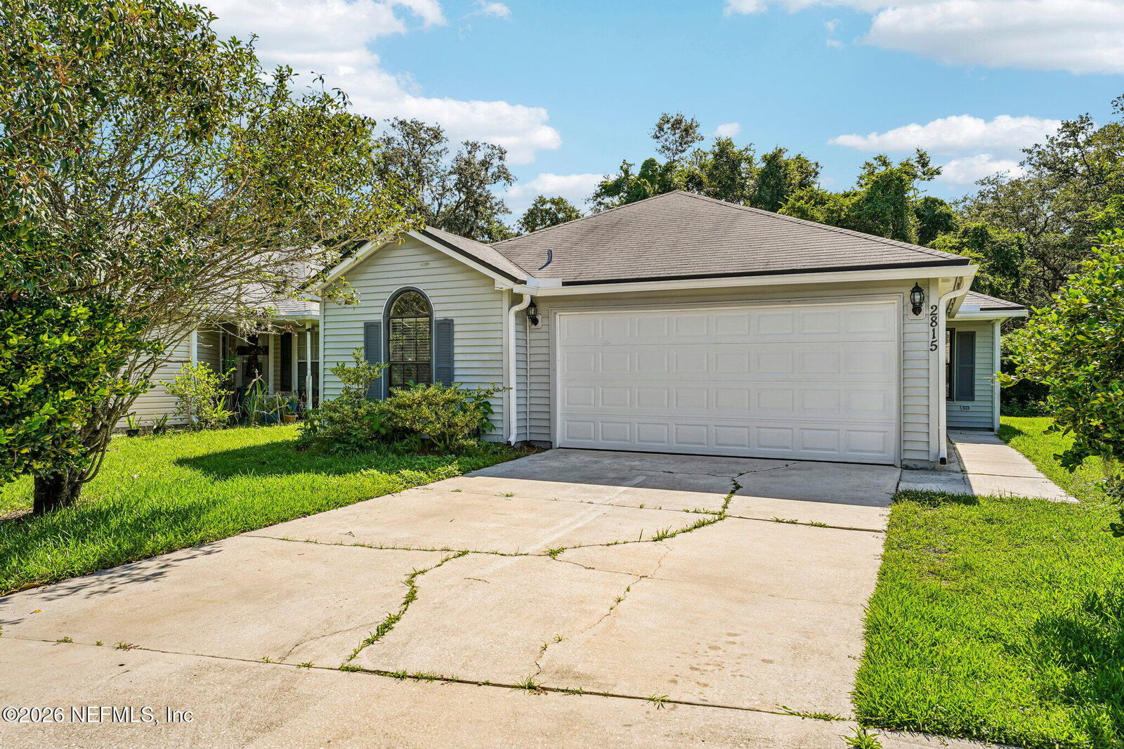 Property Photo: 2815 Majestic Cypress Drive E FL 32233