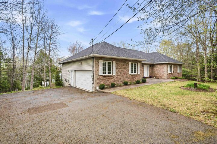Property Photo:  242 Sandwick Drive  NS B4B 1V9 