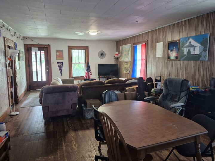 Property Photo:  916 S Halliburton Street  MO 63501 
