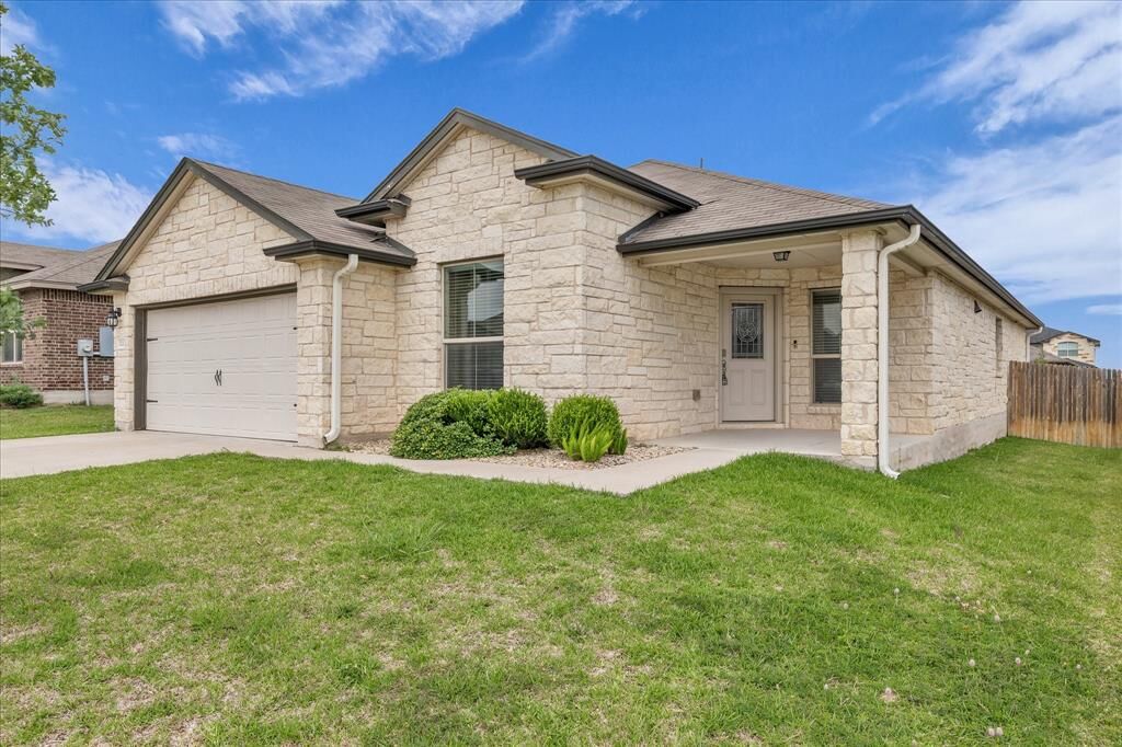 Property Photo:  3212 Beutel Road  TX 76655 