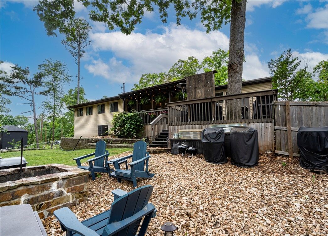 Property Photo:  8107 Spruce Drive  AR 72756 