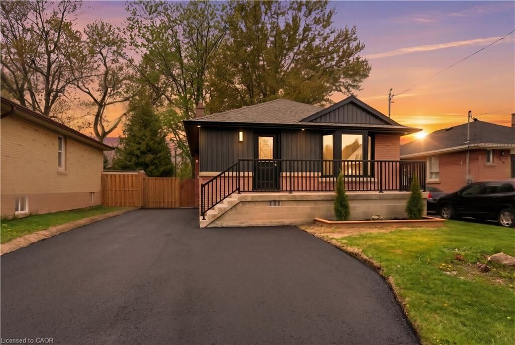 Property Photo: 374 East 13th Street ON L9A 4A1
