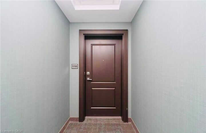 Property Photo:  470 Dundas Street E 110  ON L8B 2A6 