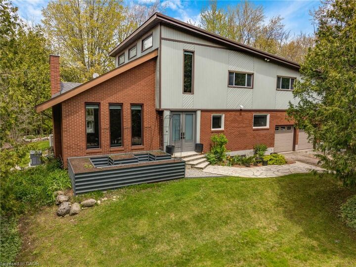 Property Photo:  2092 Highway 6  ON N0B 2J0 